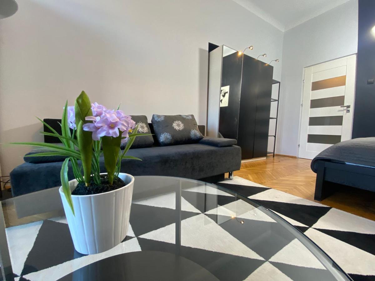 Apartment Selected at Check different locations